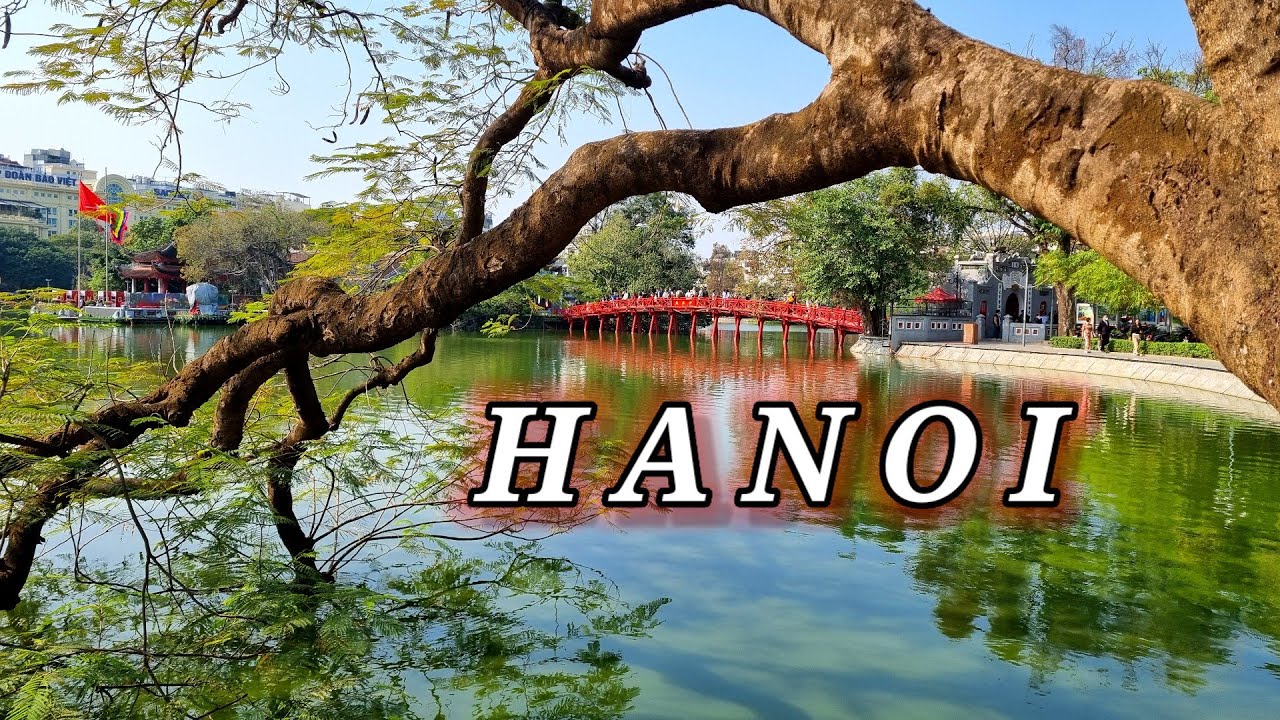 Exploring Hanoi, Vietnam - Food, Old Quarter Streets & city highlights
