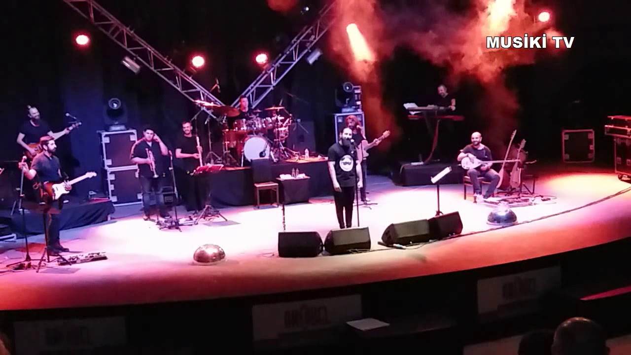 KORAY AVCI - Dokumacı Kızlar (Oyun Havası) (Konser/Canlı) @Antalya Açık Hava Tiyatrosu