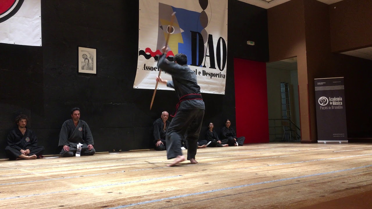 Bong Pháp Quyền Một e Hai