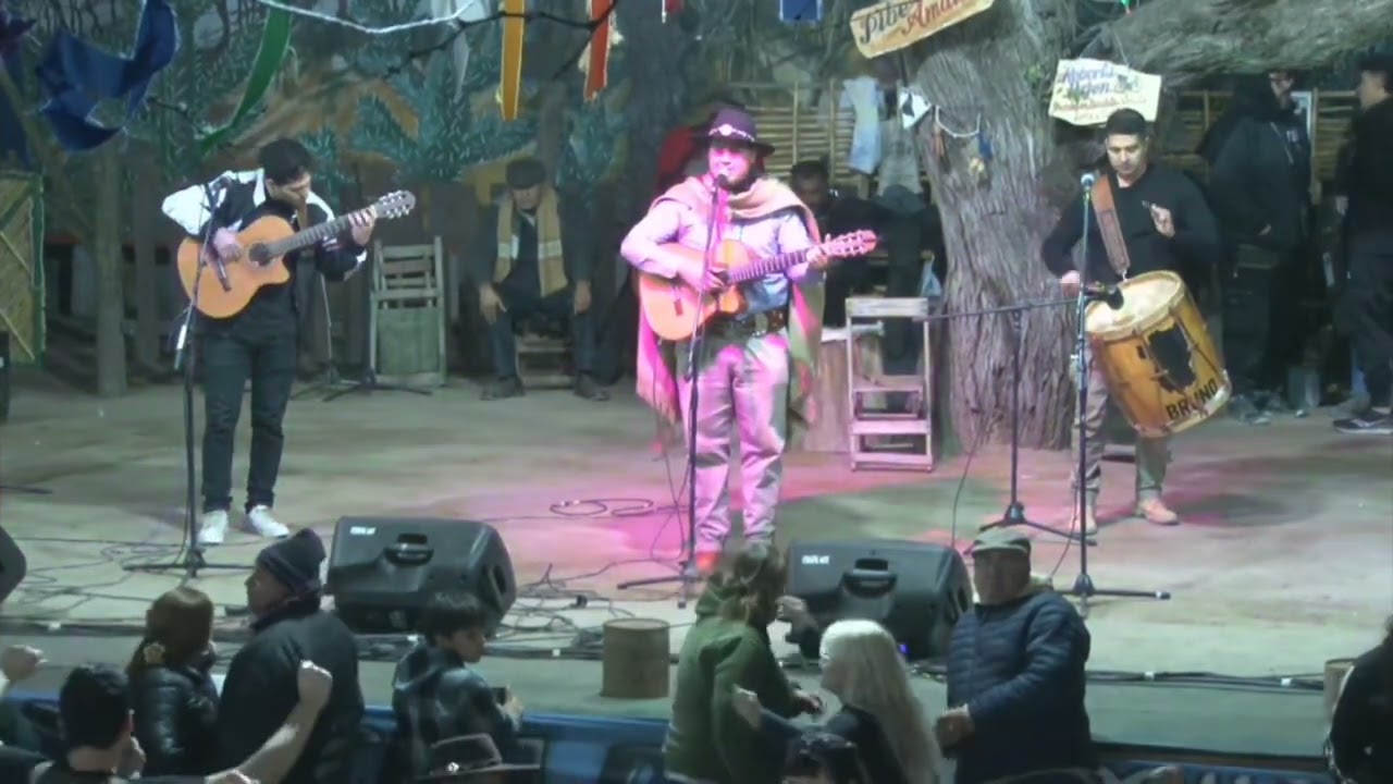 PATIO DEL INDIO FROILAN - Vigilia Marcha de los Bombos - Santiago del Estero 🎸🎶🎼🇦🇷🎉🎊