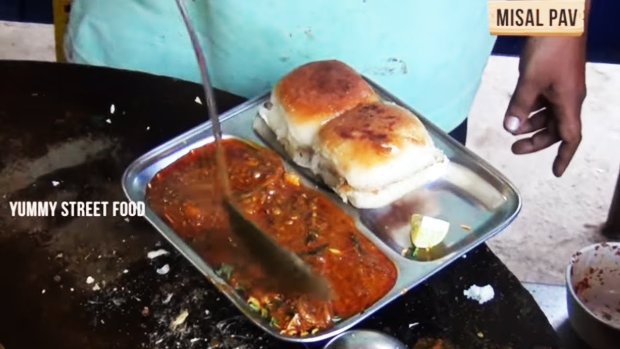 Hyderabad Special Misal Pav Recipe | Misal Pav Making | Yummy Streert Food