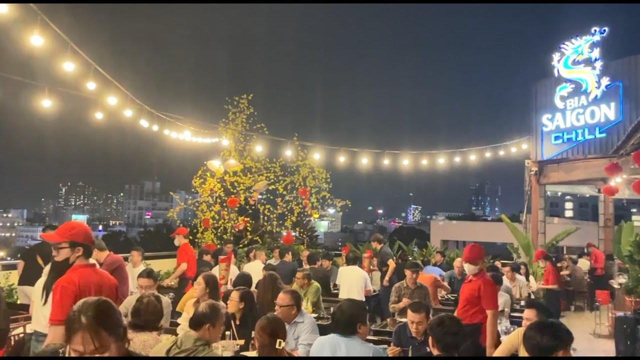 Ho Chi Minh City (Saigon) Amazing Rooftop Restaurant - Saigon Grill