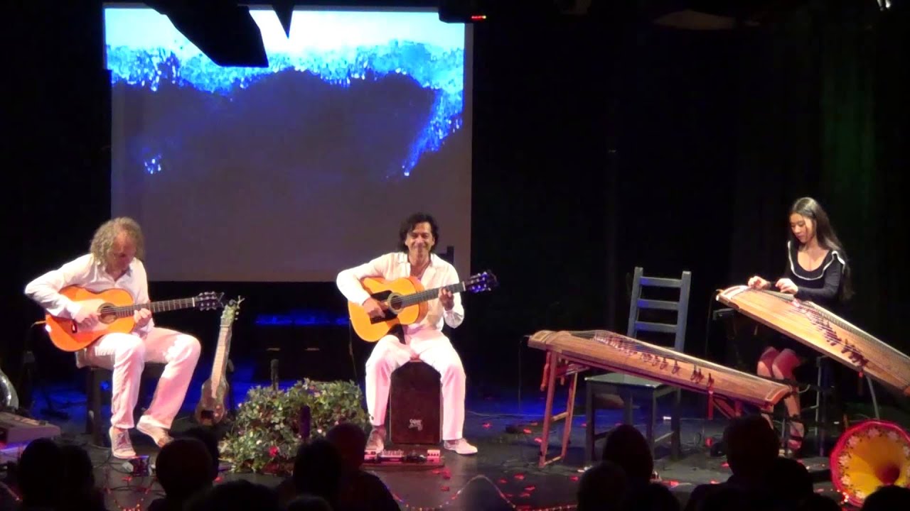 Luna's first live show in Germany: Tierra Negra-Tapas Feat. Luna