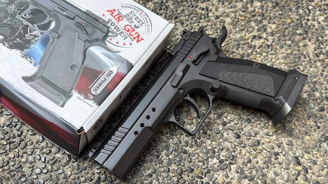 KWC Airgun Pistol 75 Tactical unboxing and testing