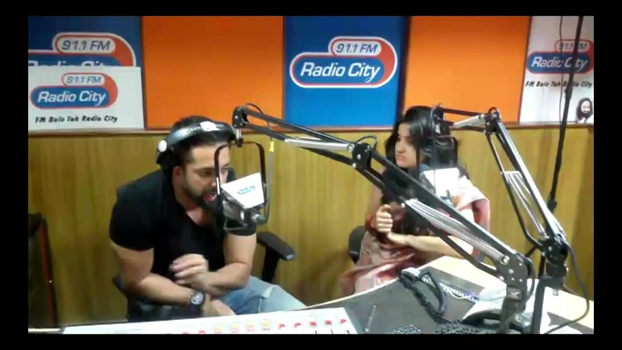 RJ Salil & RJ Archana​ talking about Shaandar Godrej​ Gifts for Diwali | Radio City 91.1 FM