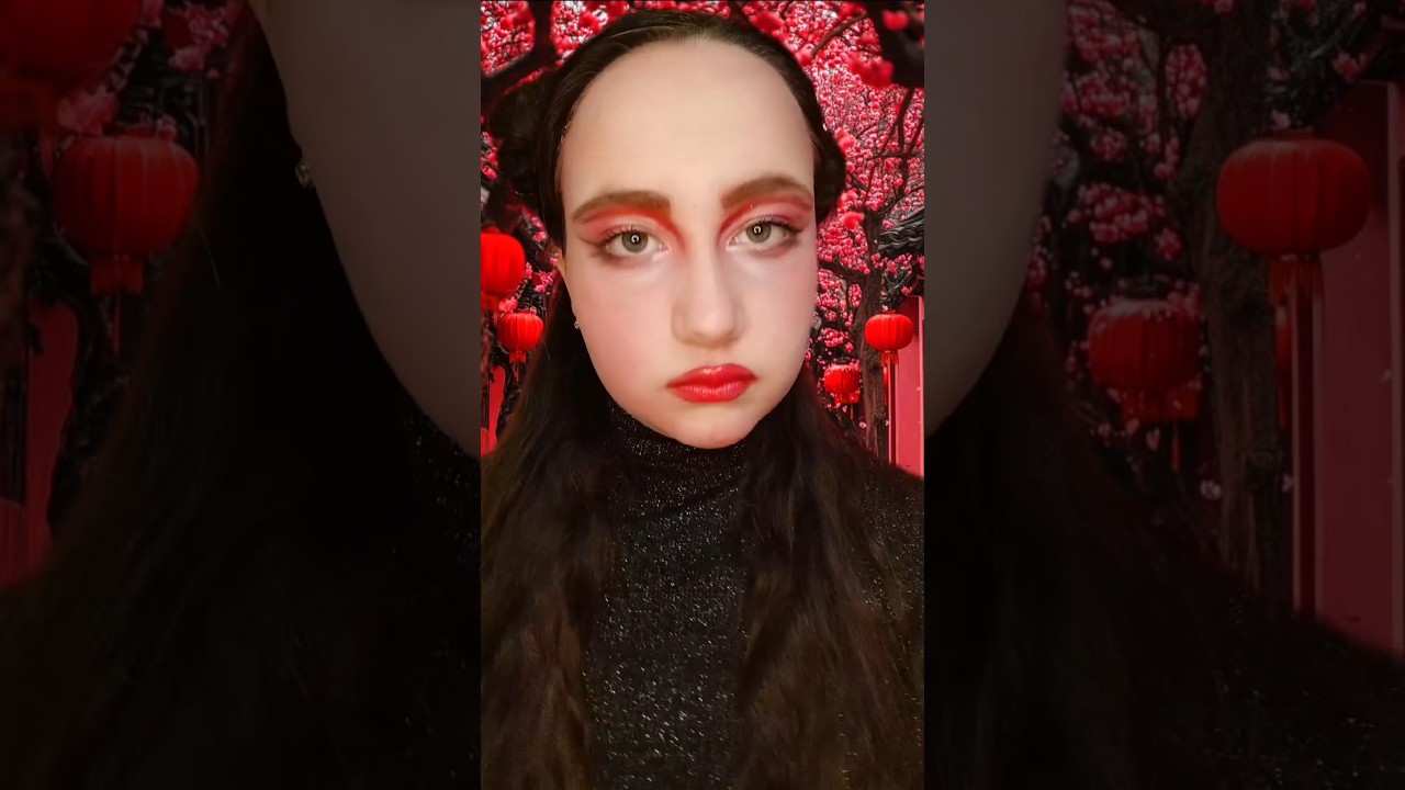 Ох уж ці китайські тренди🪭 Прикраси: juzo shop l#chinesemakeup #fory #rekomendasi#transition #макіяж