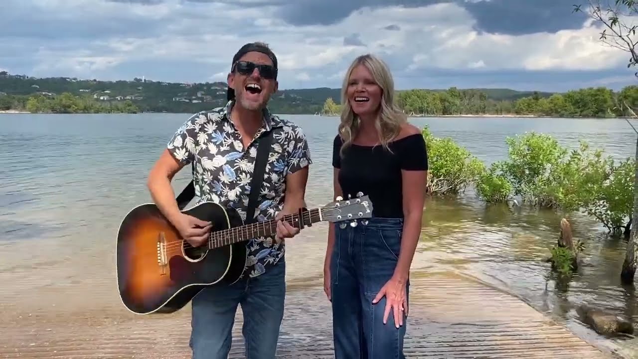 Everywhere (Fleetwood Mac) / Nick & Julie Nave Acoustic Duo