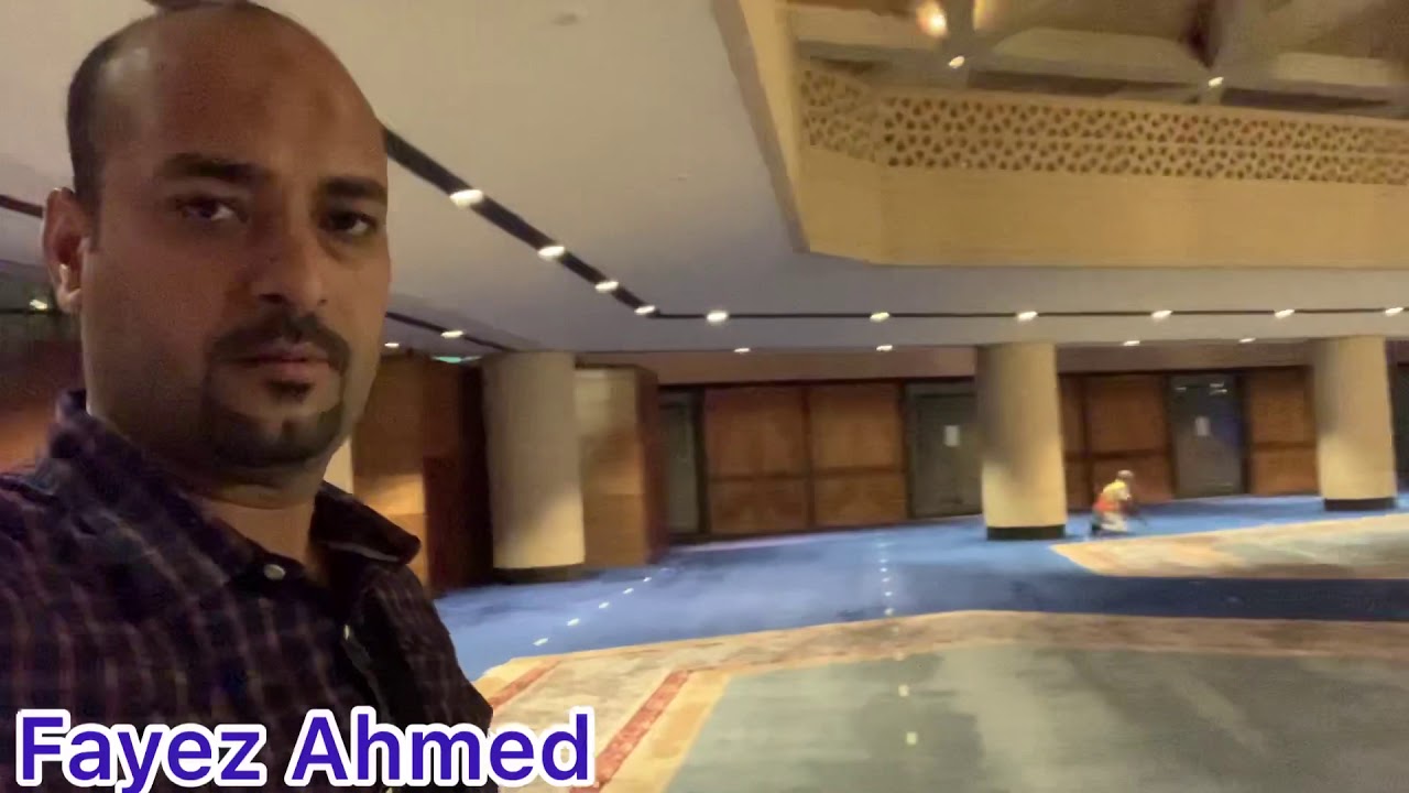 فلوج انتظاري في مطار الملك خالد الدولي بالرياض ومناظر جميله جدا وقعدت ألف فيه في كل حته روعه