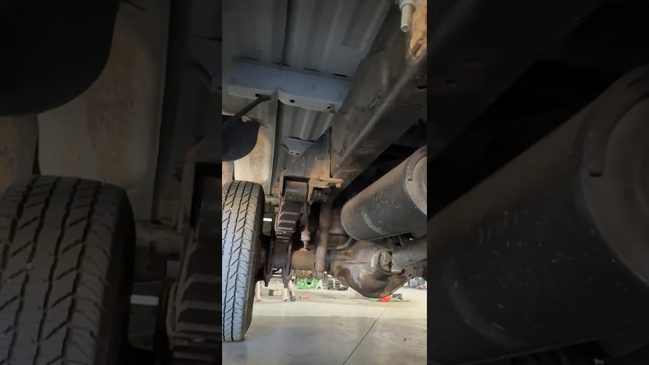Main differences under the F-SuperDuty trucks 