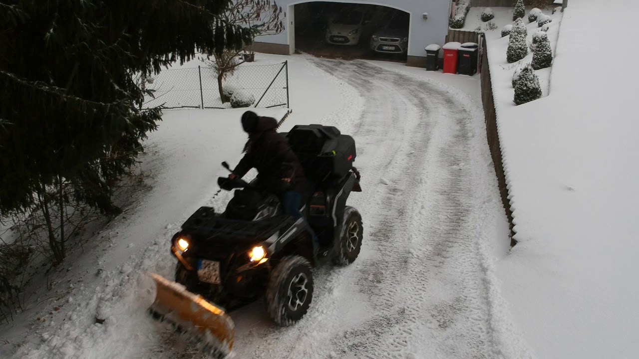 Can-am Outlander 1000 Schneeräumen DJI Spark