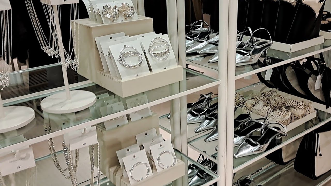 H&M Accessories 2026