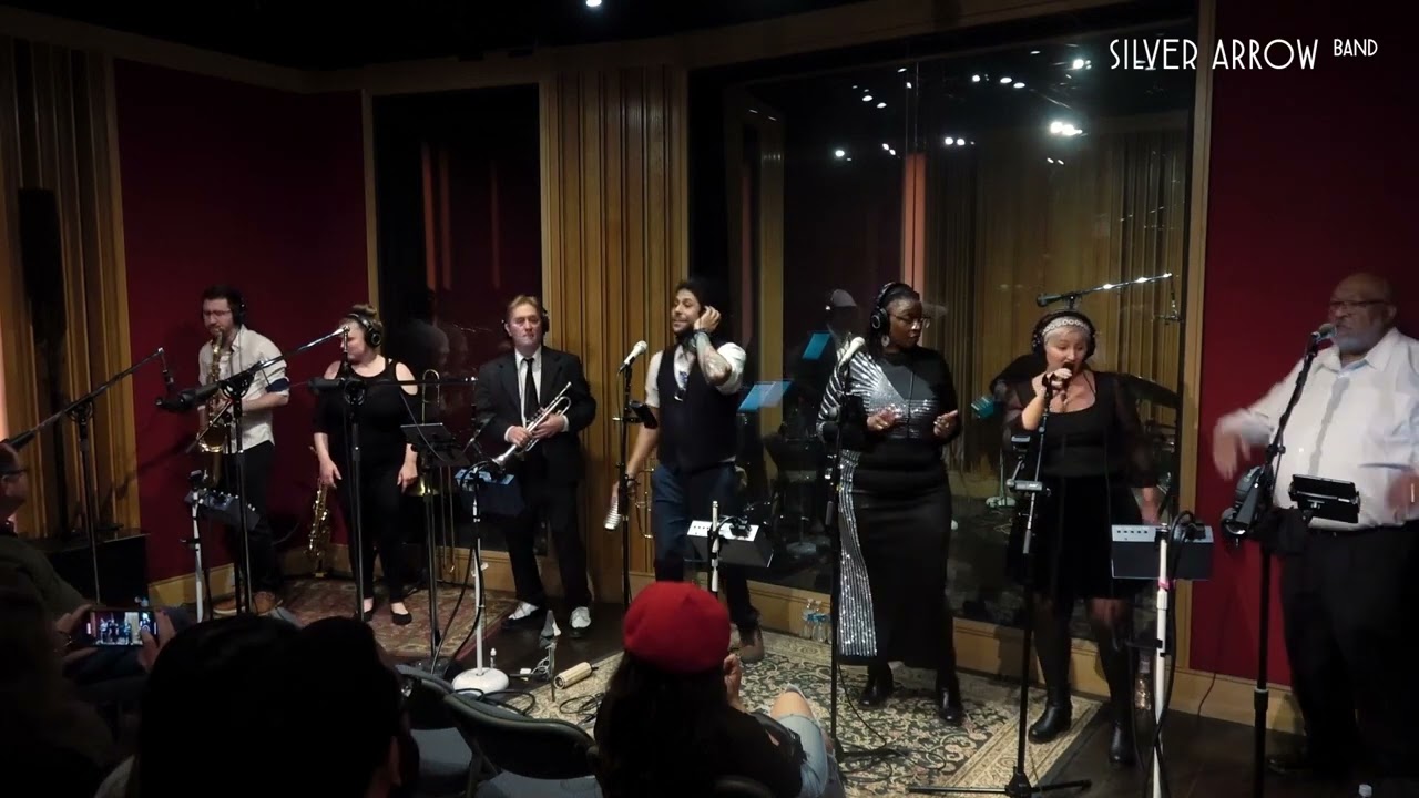 Silver Arrow Band - Dancing Queen