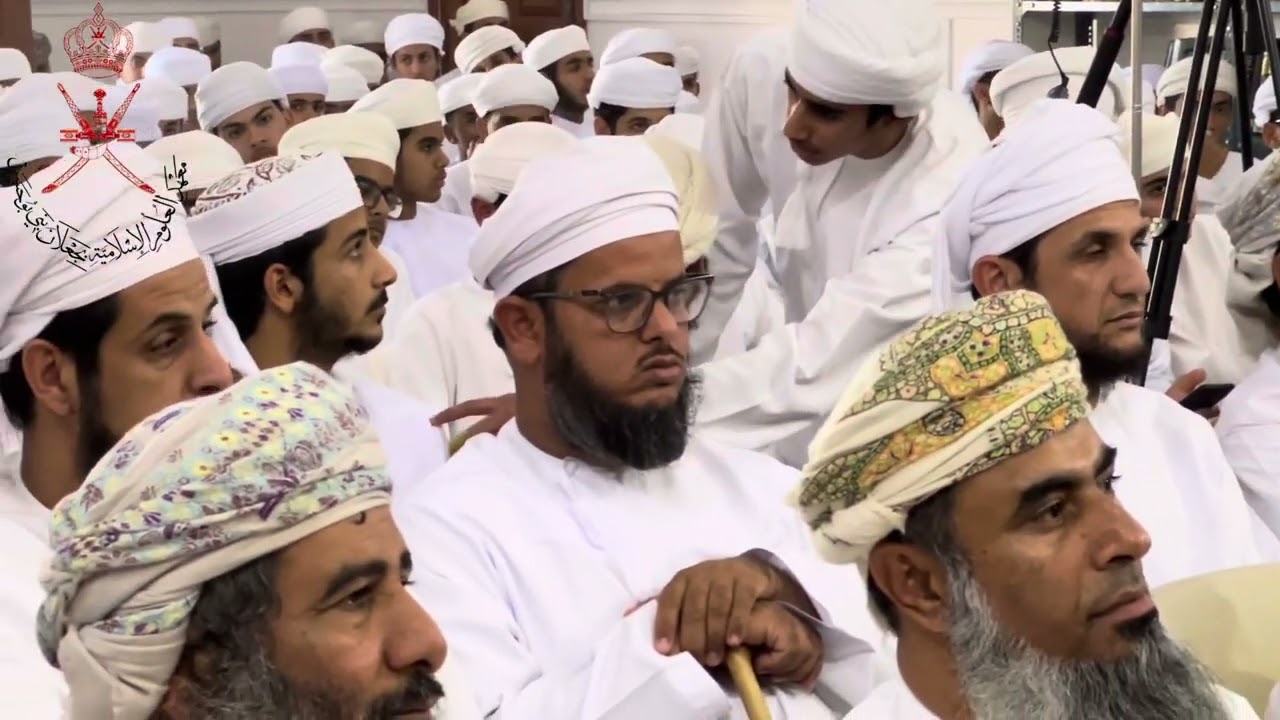 محاضرة الشيخ كهلان بن نبهان الخروصي بسكن معهد العلوم الإسلامية بجعلان بني بو حسن
