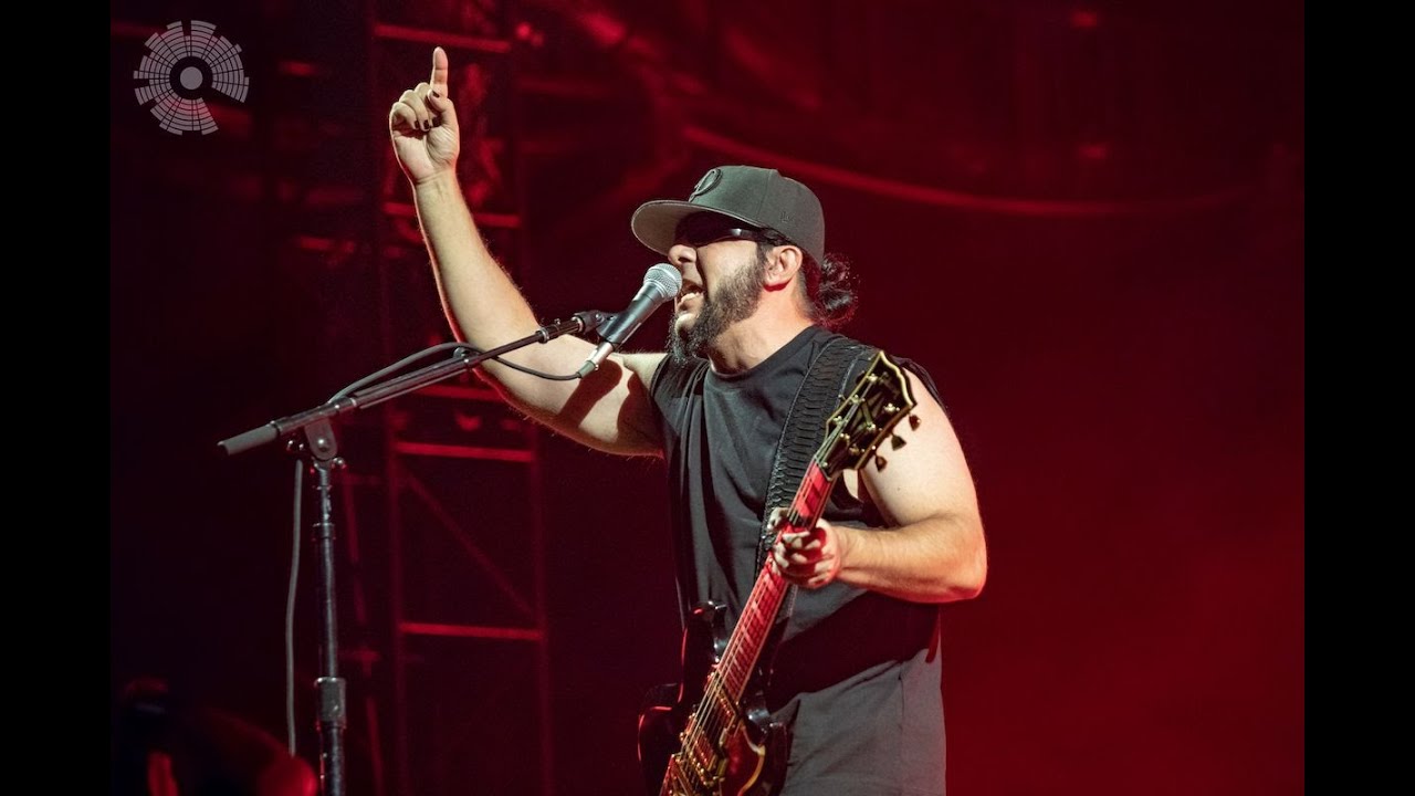System Of A Down - Snowblind (Black Sabbath cover) live at MetLife Stadium 2025 (Night 1)