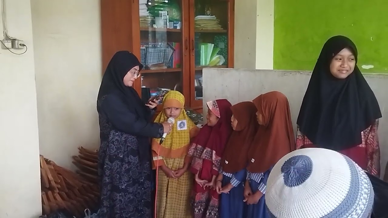 Sholeh Sholeha TPA Nurussalam Pengasuh Kyai Khasan SPdi