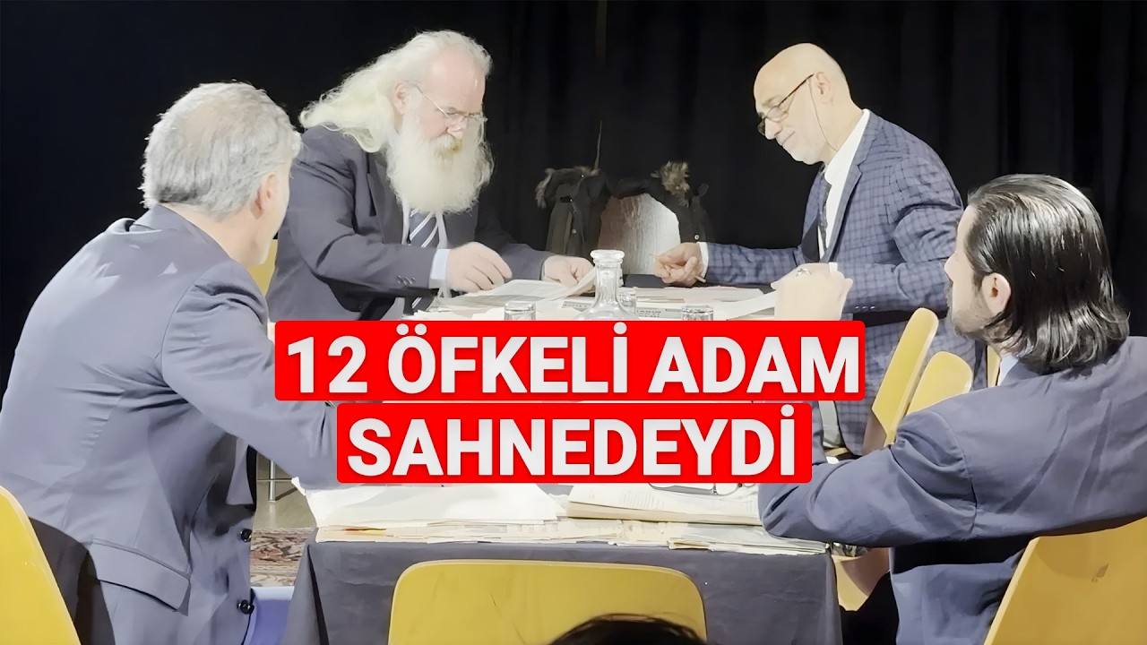 Frankfurt’ta Sahne Alan 12 Öfkeli Adam Ayakta Alkışlandı