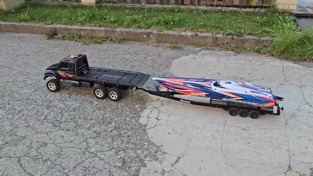 Traxxas Hauler a Spartan SR