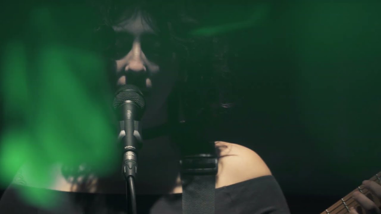 lyl - Caino e le spine (live session @Teatro Celebrazioni)