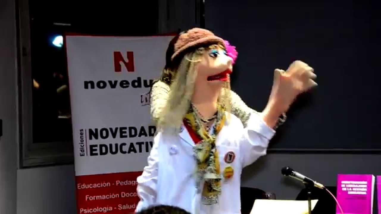 Construcción de liderazgos en la gestión educativa - Presentación de Elena Santa Cruz