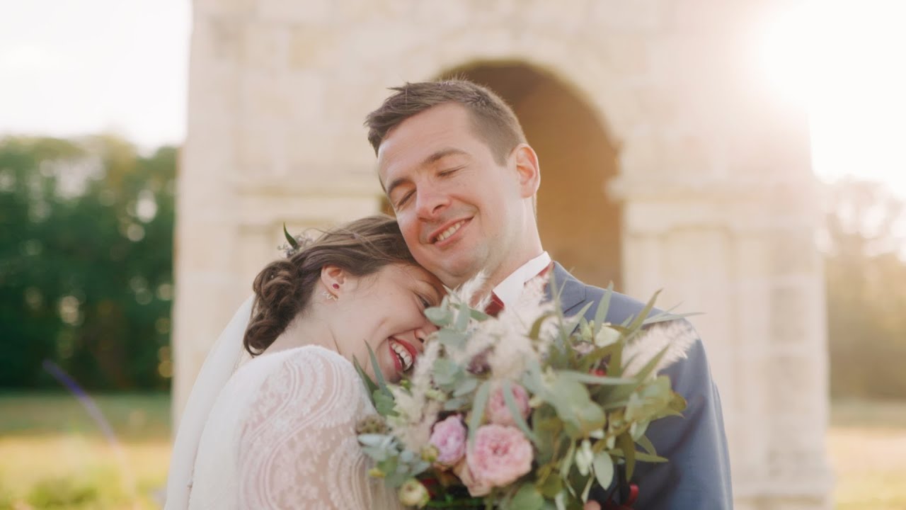 Mariage intimiste au Ch&acirc;teau de la Vaud&egrave;re &agrave; Le Mans