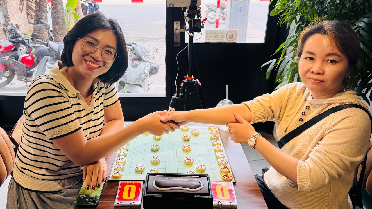 [Trực Tiếp Cờ Tướng] Idol Tiktok H&agrave; Nh&iacute;m giao lưu Đ&agrave;m Thuỳ Dung, k&egrave;o 10p5s chạm 04