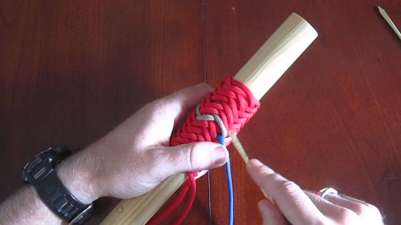 Multi color interweave patterns