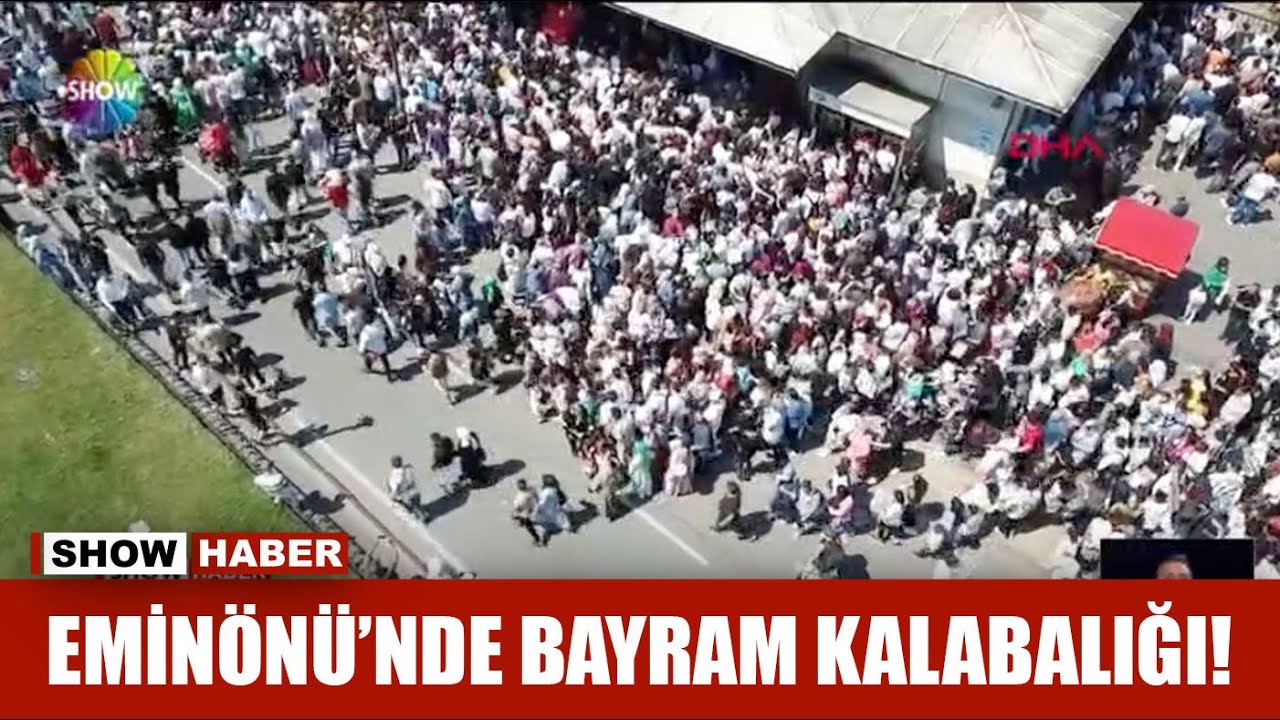 Eminönü'nde bayram kalabalığı!