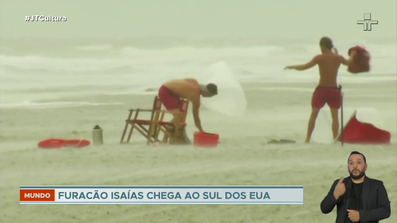 Furacão Isaías chega nos EUA com ventos de até 140 km/h