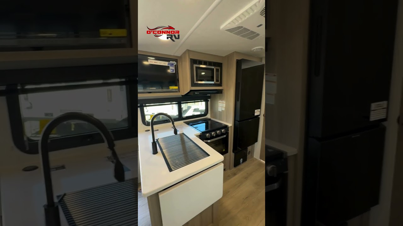 2026 Flagstaff MICRO LITE 25DBH Travel Trailer