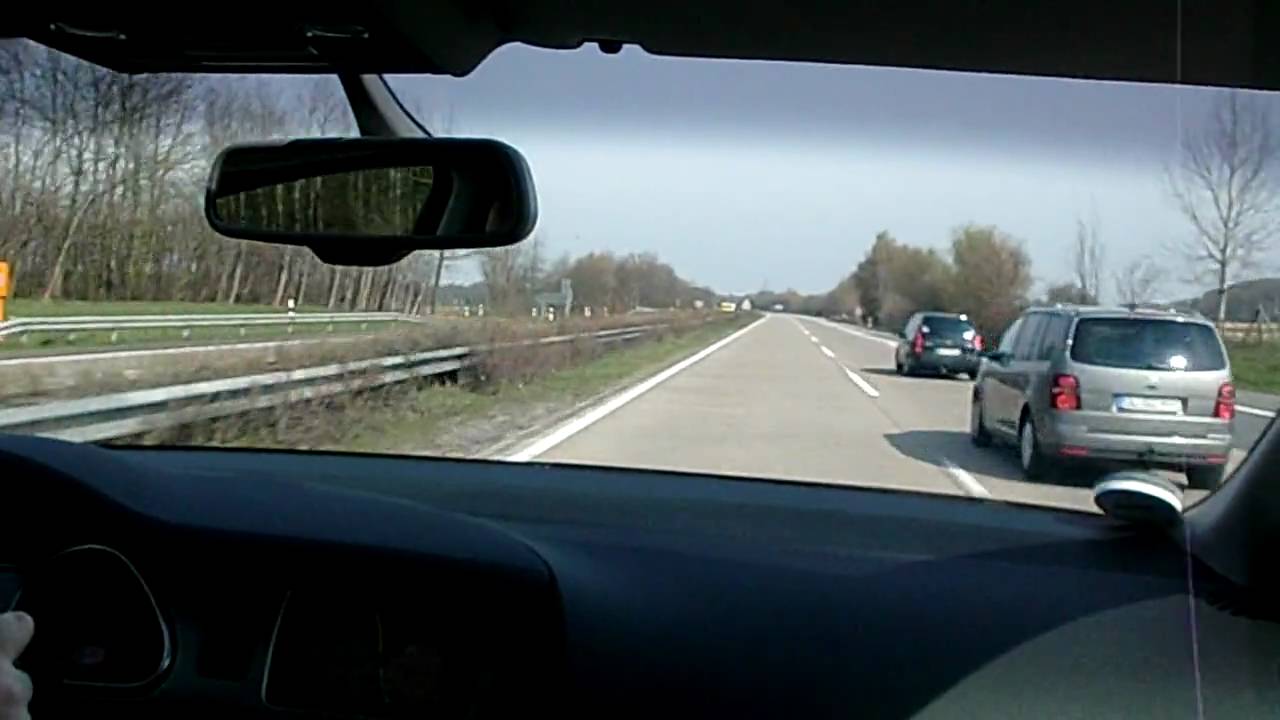 On the Autobahn in an Audi Q7 3.0 TDI (2)