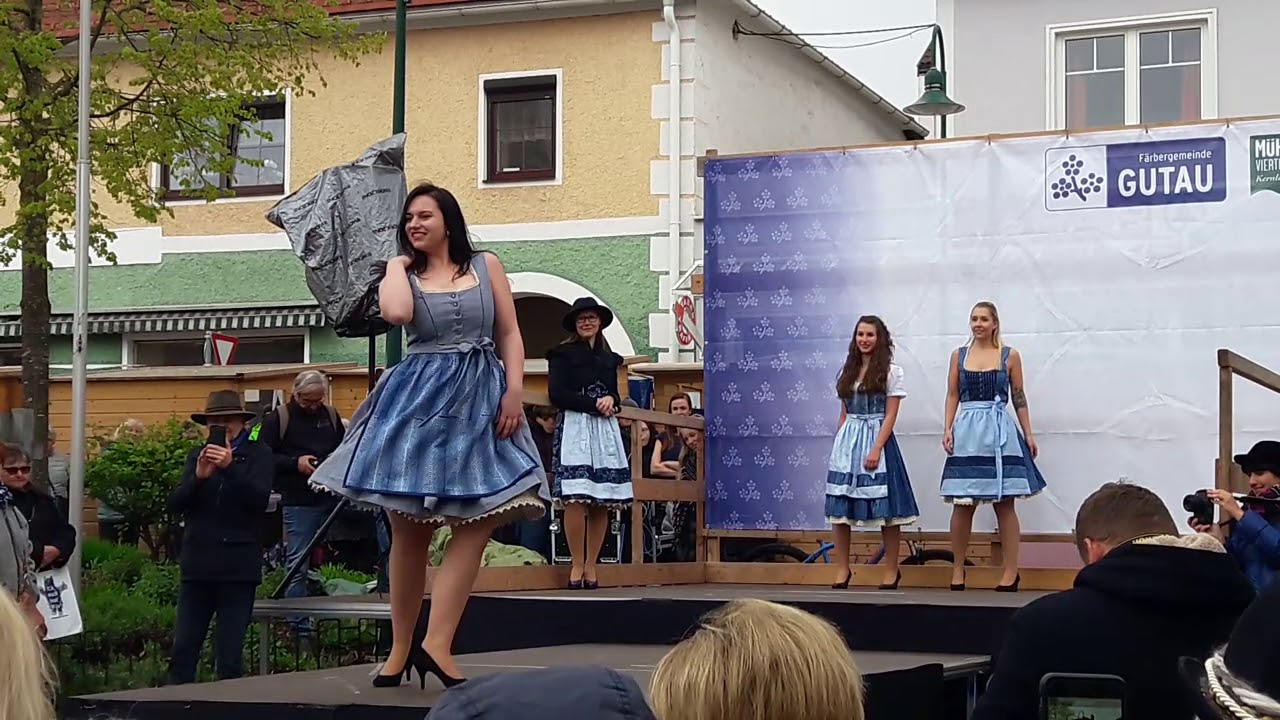 Internationaler F&auml;rbermarkt in Gutau 2019: Modeschau Dirndeln