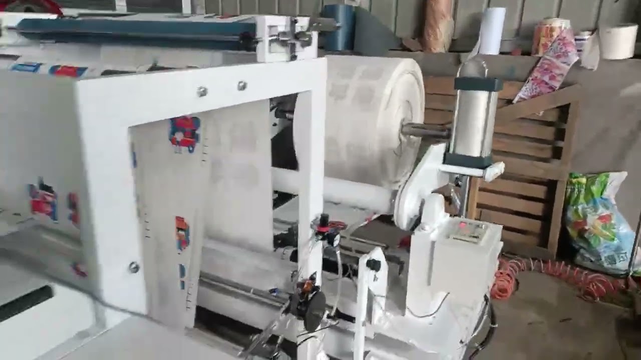 Paper Sheeting Machine / High Speed, with collecting Table