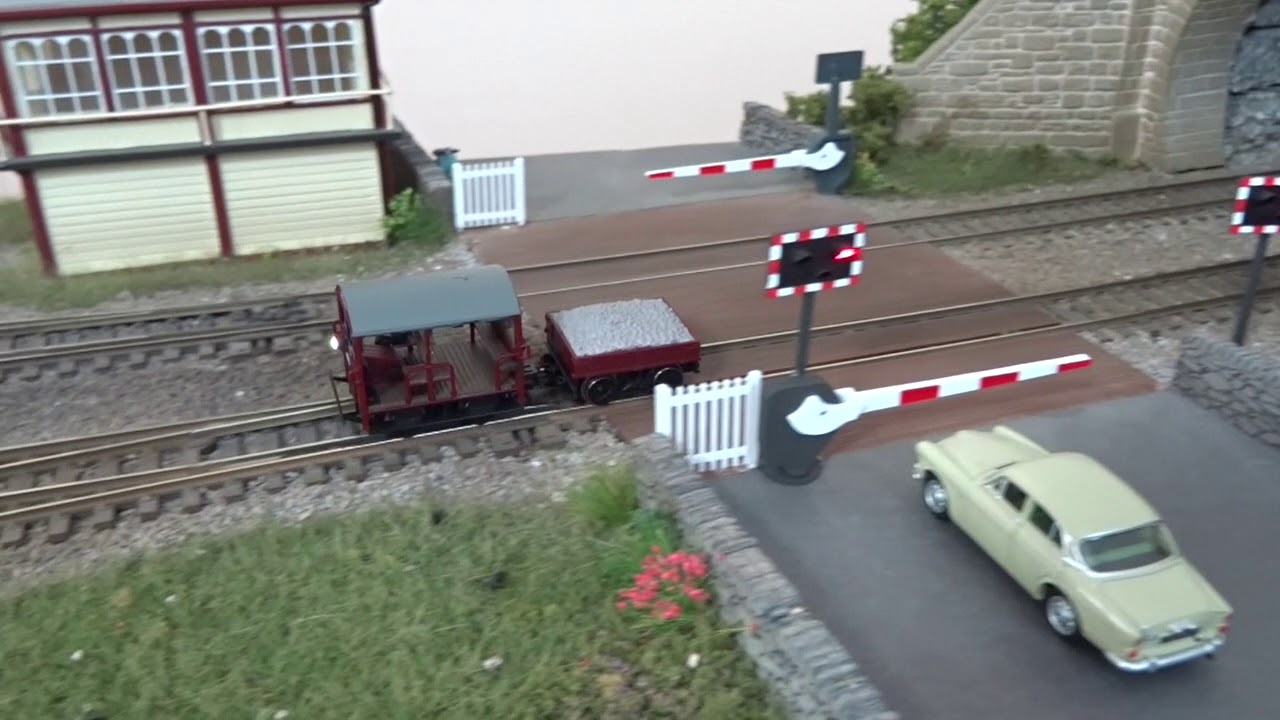 HM121: Wickham Trolley with sound