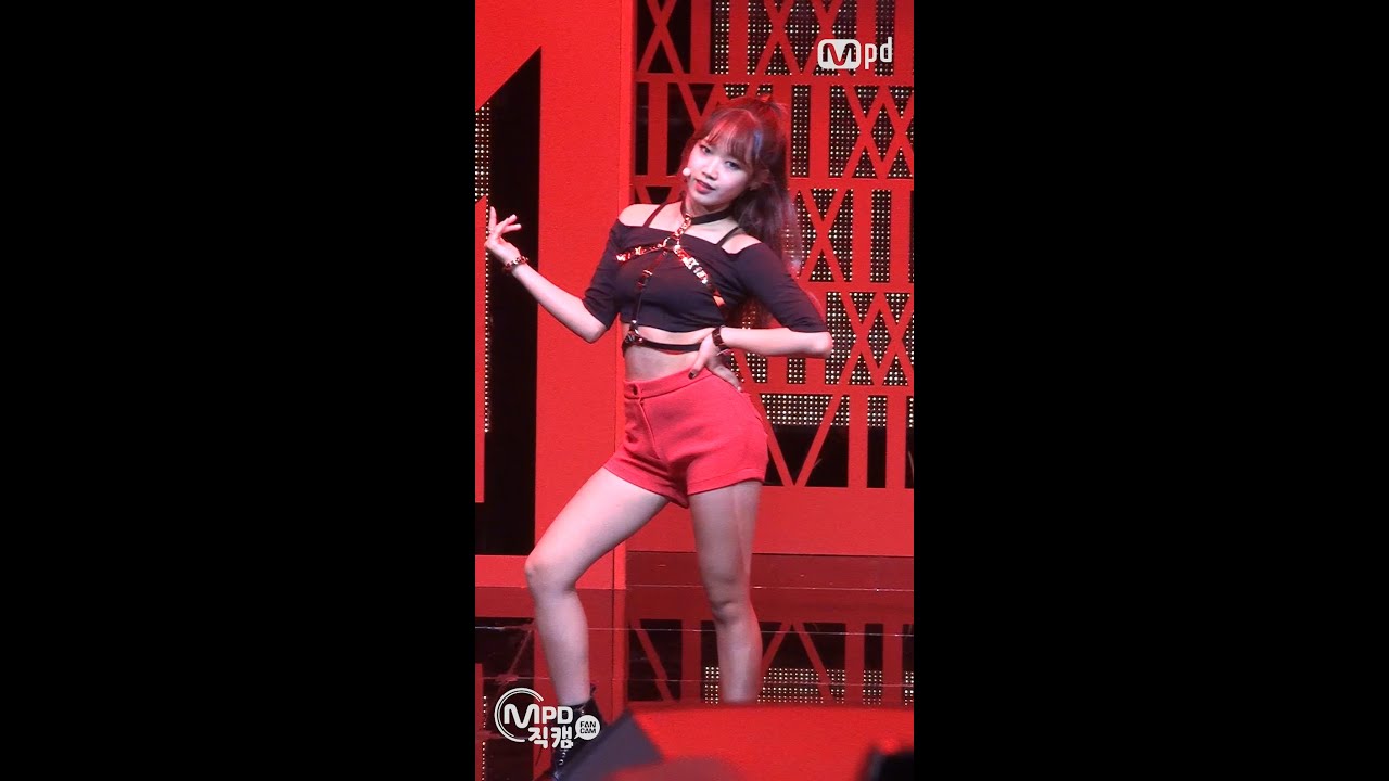 [MPD직캠] 아이오아이 최유정 직캠 Whatta Man I.O.I Choi YOUJEONG Fancam @엠카운트다운_160811