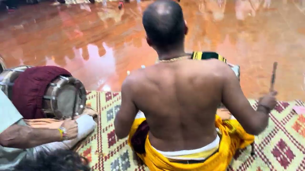 இலாவகமும் தனித்தன்மையும் ஐயப்பன் தந்த கொடைகள்