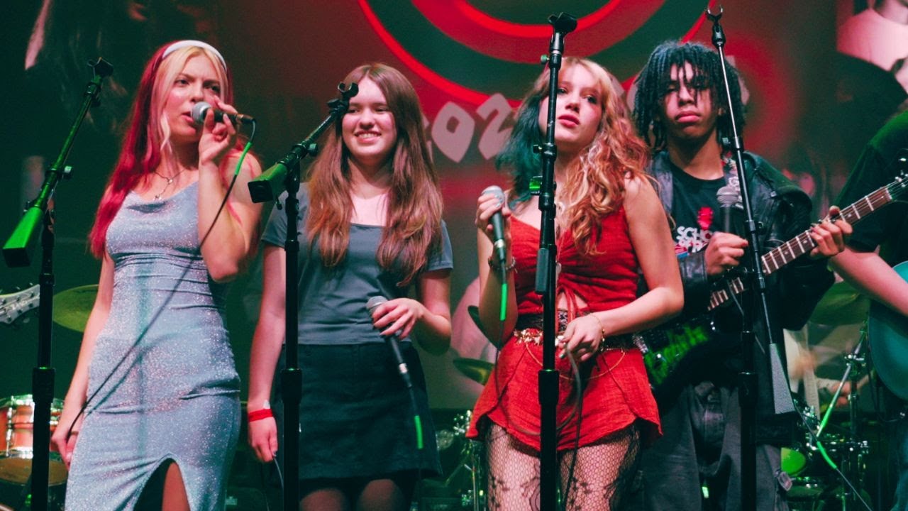 KORN - Kidnap the Sandy Klaws - SCHOOL OF ROCK