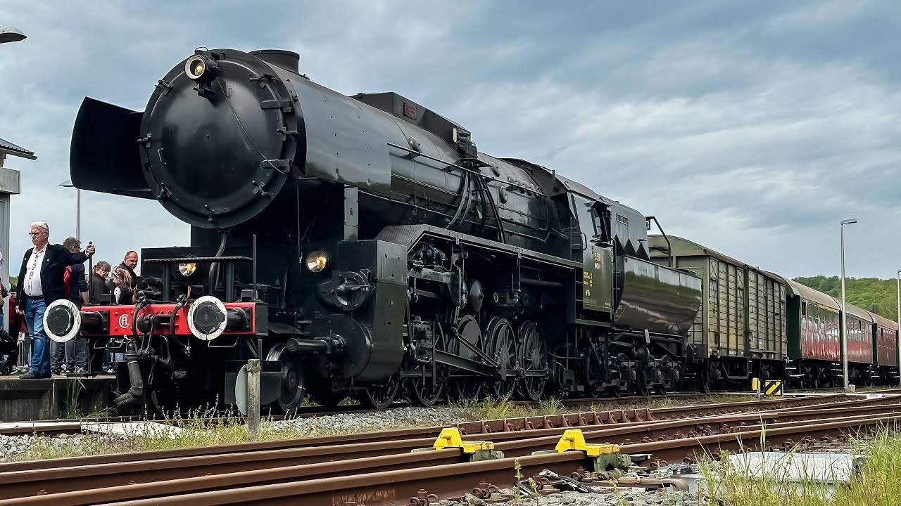 Stockheim CFL Dampflok 5519 und Modellbahn