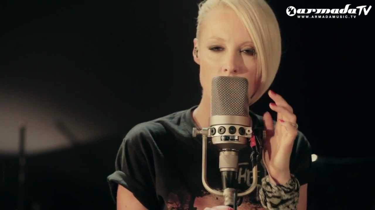 Emma Hewitt - Starting Fires (Live Acoustic Session Part 2) (From: Starting Fires EP)