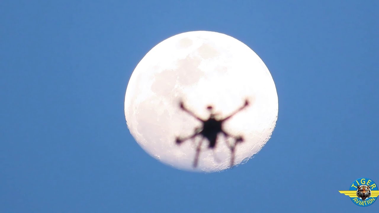 Moon Landing with Drone #moon #drone 🚁