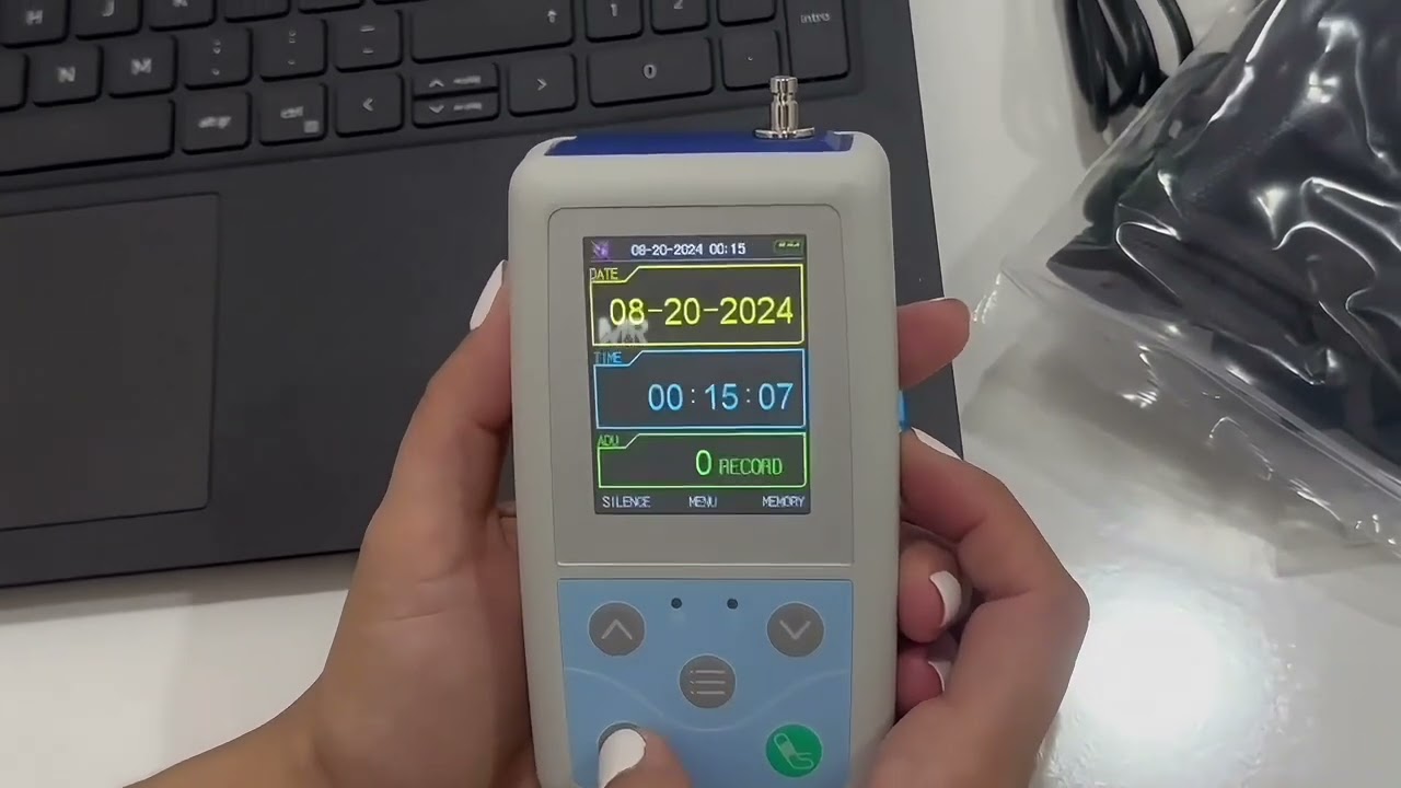 Presentación y configuración del Monitor Ambulatorio de Presión arterial/Holter de presión CONTEC
