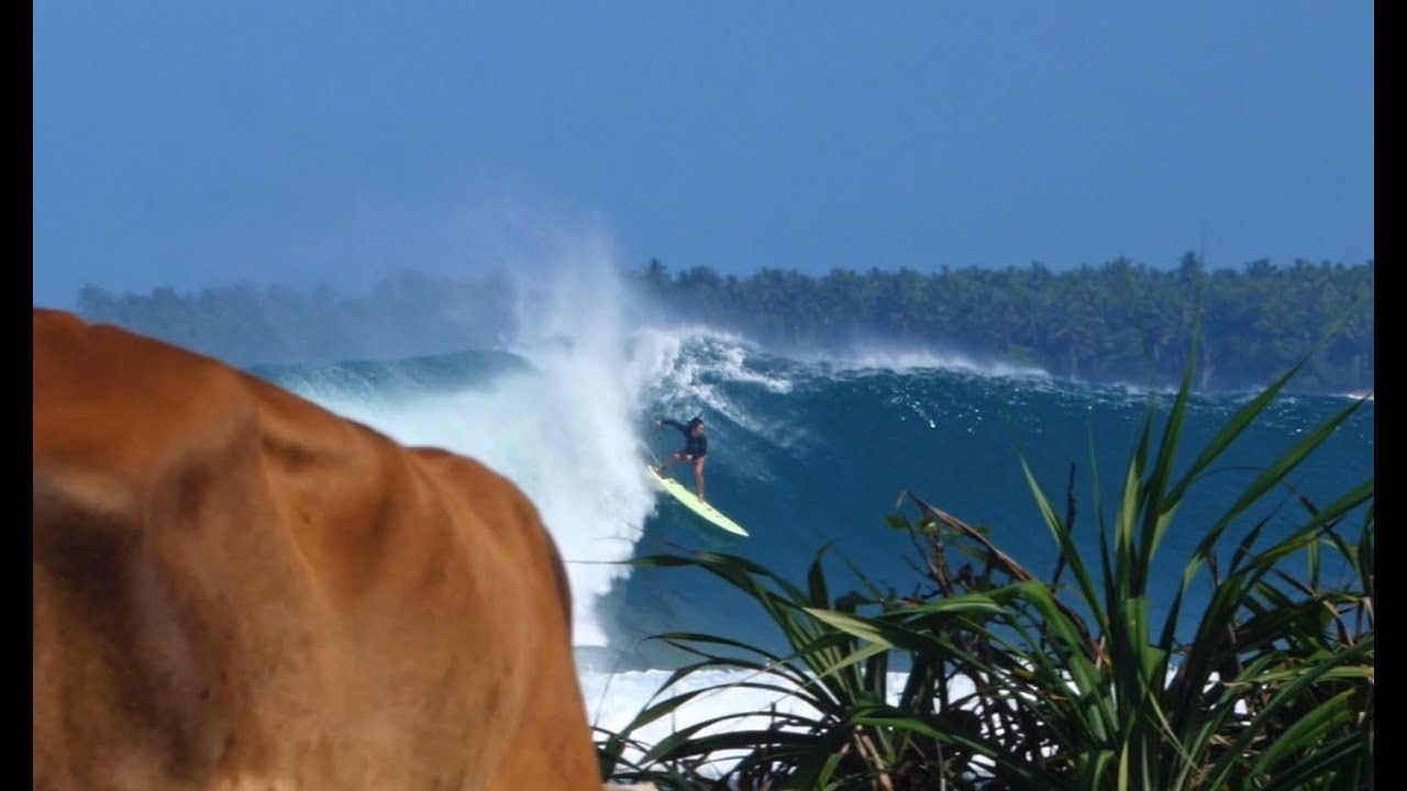 Surfing BIG Way Jambu aka Sumatran Pipe with The Mandiri Beach Club Crew, Sept' 2022