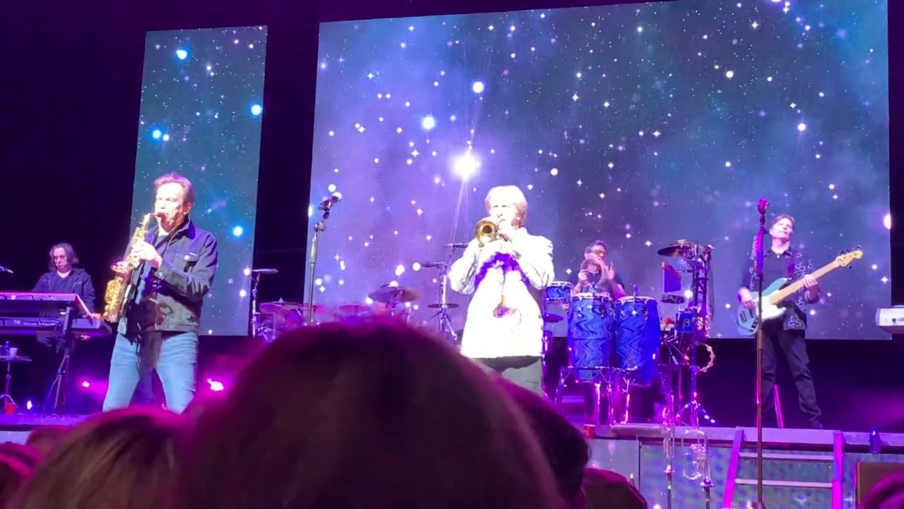 “Make Me Smile” Medley by Chicago 1/26/25.