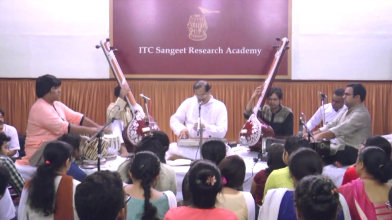 Guru Pandit Ajoy Chakrabarty - Raga Nand and Pilu Thumri