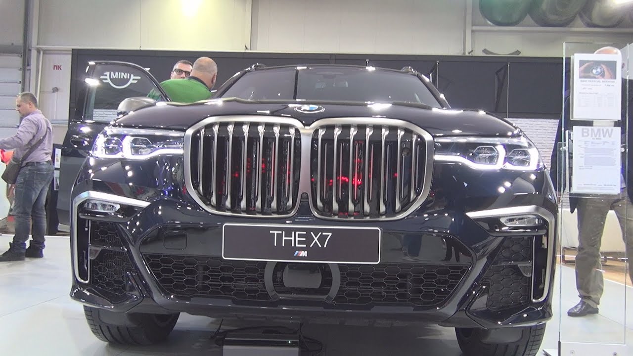 BMW X7 M50i (2020) Exterior and Interior