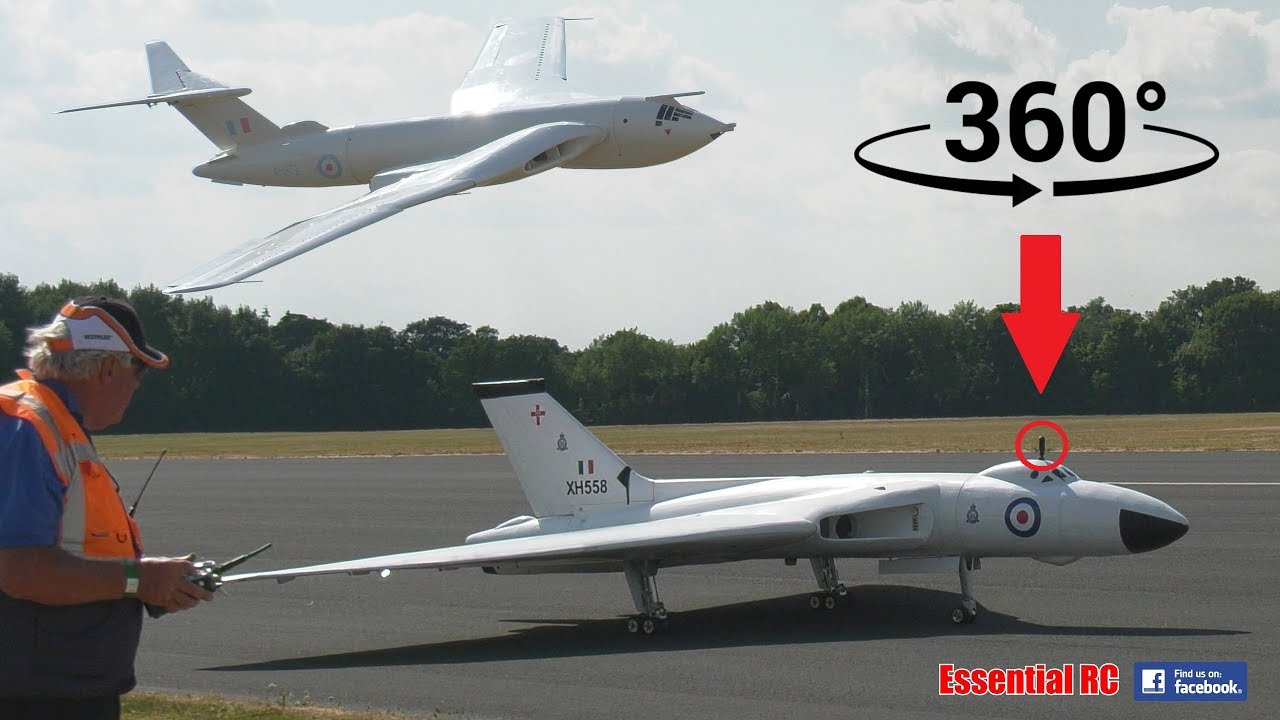 360 PANORAMIC ONBOARD 4K video: BIG AVRO VULCAN, VALIANT & VICTOR BOMBERS (You control the view !)
