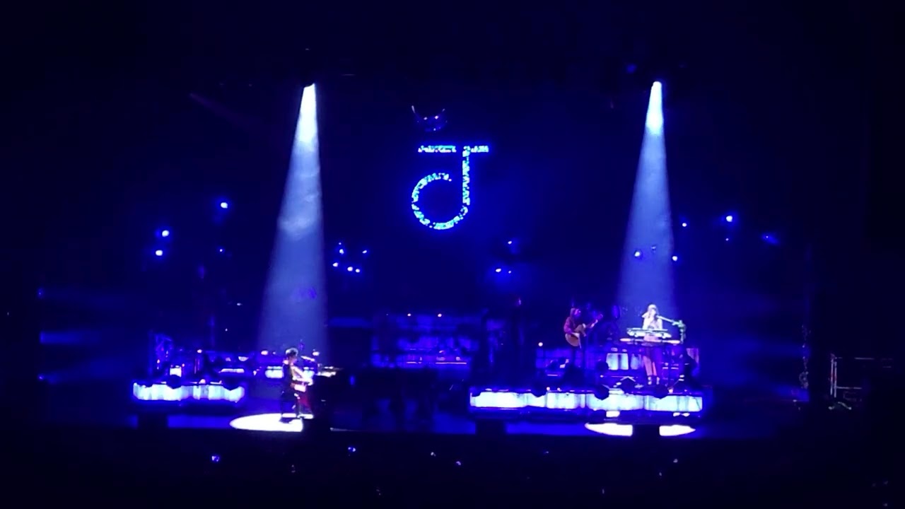 Jacob Collier - Little Blue | Live in Łódź, Poland 14.11.2024