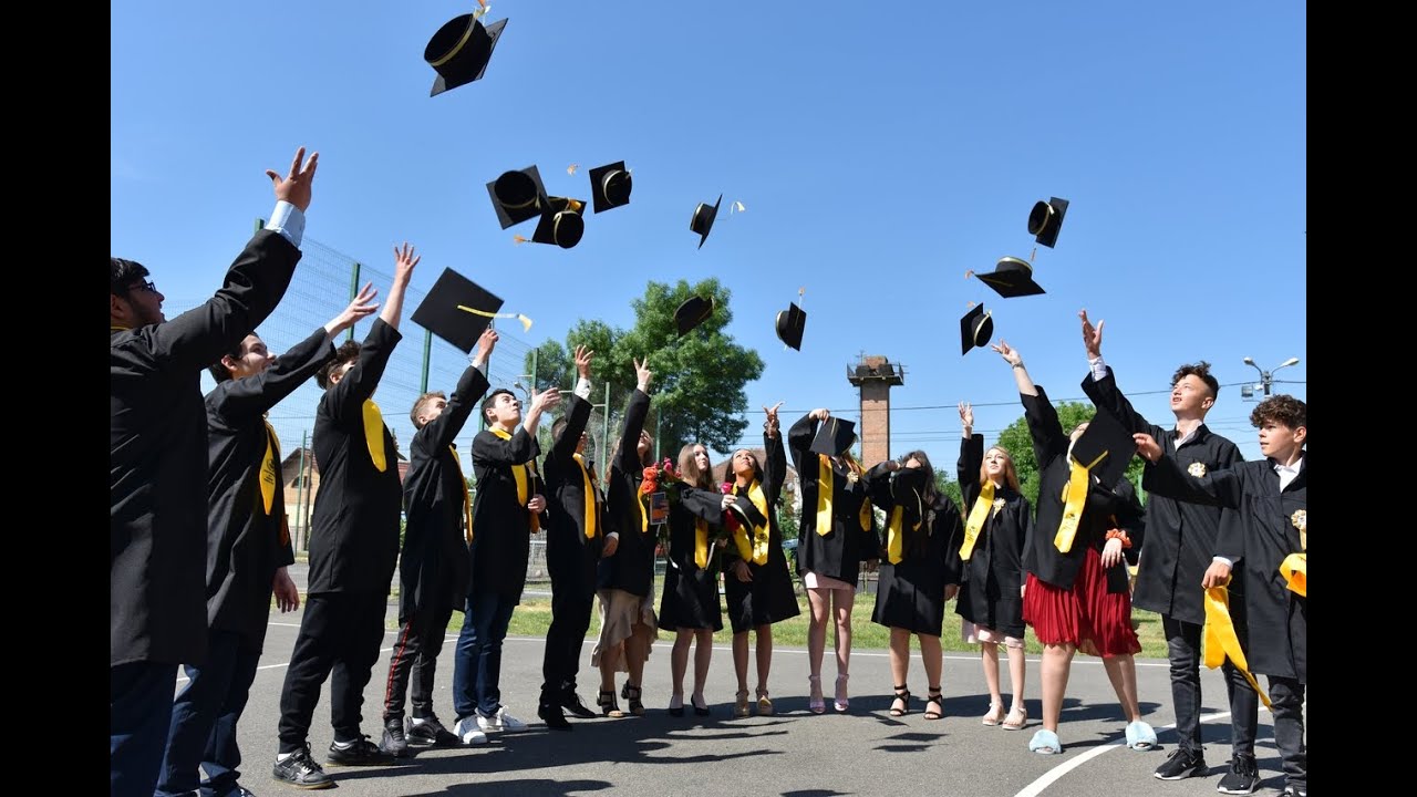 Clasa a VIII-a - Scoala Gimnaziala Nr. 4 din Timisoara
