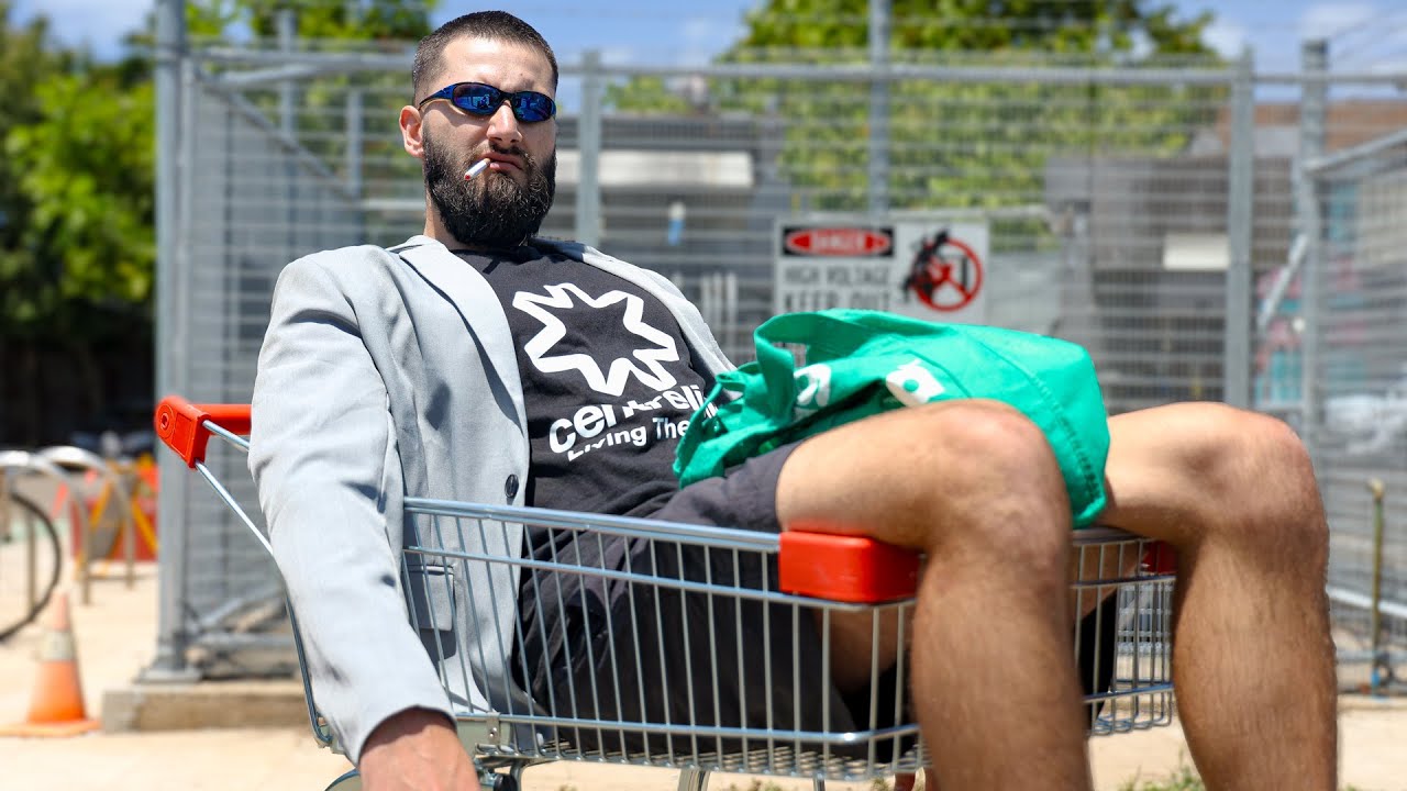 Агент по недвижимости Crackhead