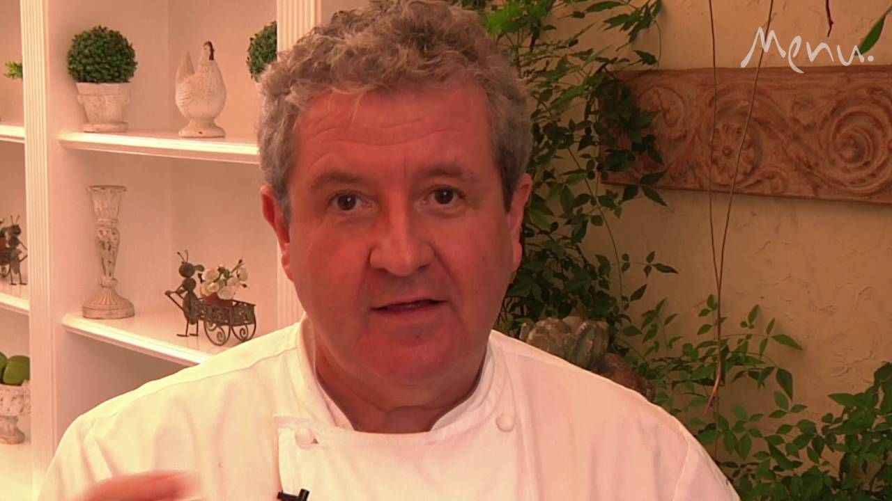 Revista Menu - aprenda a fazer o clássico crepe suzette