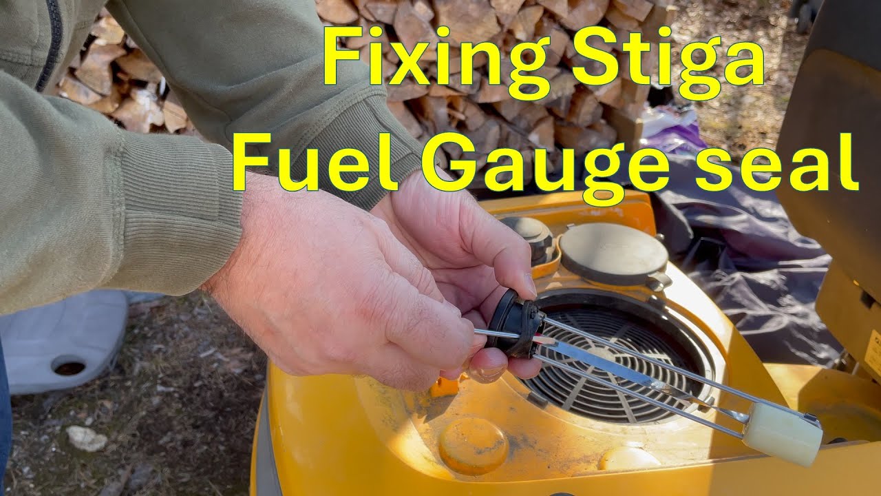 Fixing Stiga Villa 320 fuel gauge seal, refueling after winter